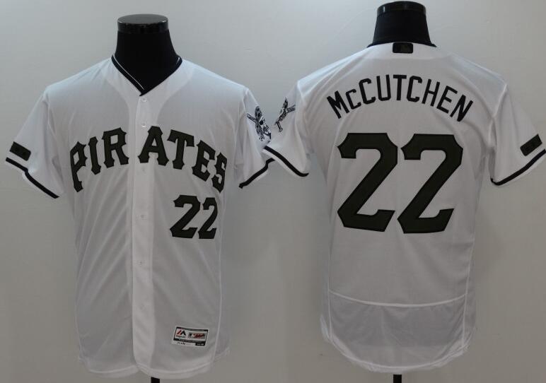 22 Andrew McCutchen white 03