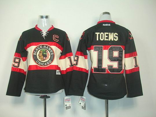 Chicago Blackhawks #19 Jonathan Toews Black NHL Women Jerseys