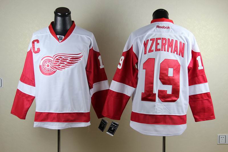 Detroit Red Wings 19 Steve Yzerman White men ice hockey nhl jerseys