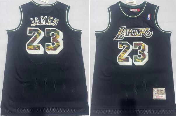 men LeBron James Cleveland Cavaliers stitched Jersey black