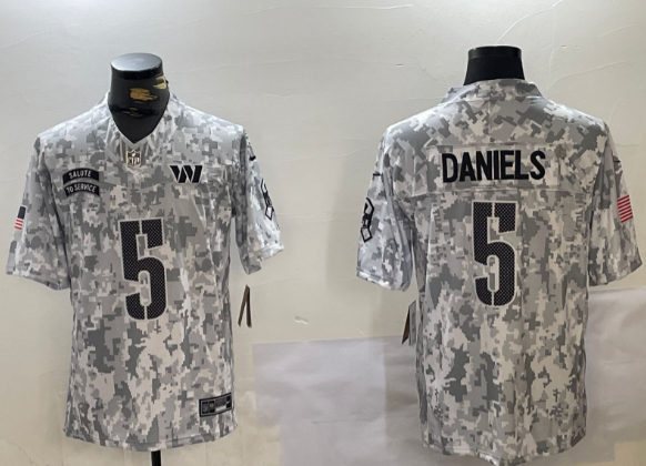 Men's Washington Commanders #5 Jayden Daniels Camo Salute to Service Stitched  Jersey