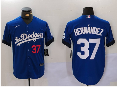 Men's Los Angeles Dodgers #37 Teoscar Hernández Blue Cool Base Stitched Baseball Jersey1