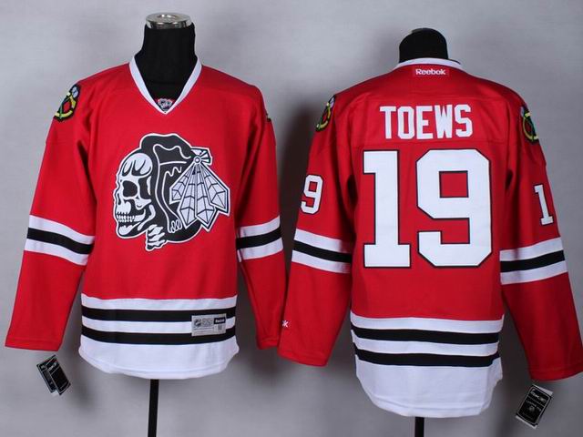 Chicago Blackhawks 19 Jonathan Toews red men Ice Hockey jerseys Chicago Blackhawks 19 Jonathan Toews red men Ice Hockey jerseys